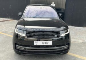 Rent Range Rover Vogue V8 in Dubai