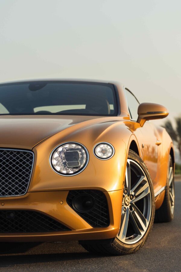 Bentley CGT Gold 38 scaled