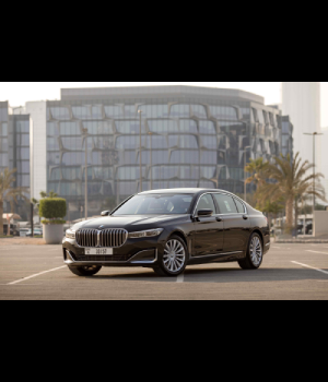 Rent BMW 7 Series in Dubai