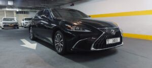 Lexus Car Hire es300h Dubai
