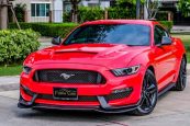 Ford-Mustang-Rental-1-960x550